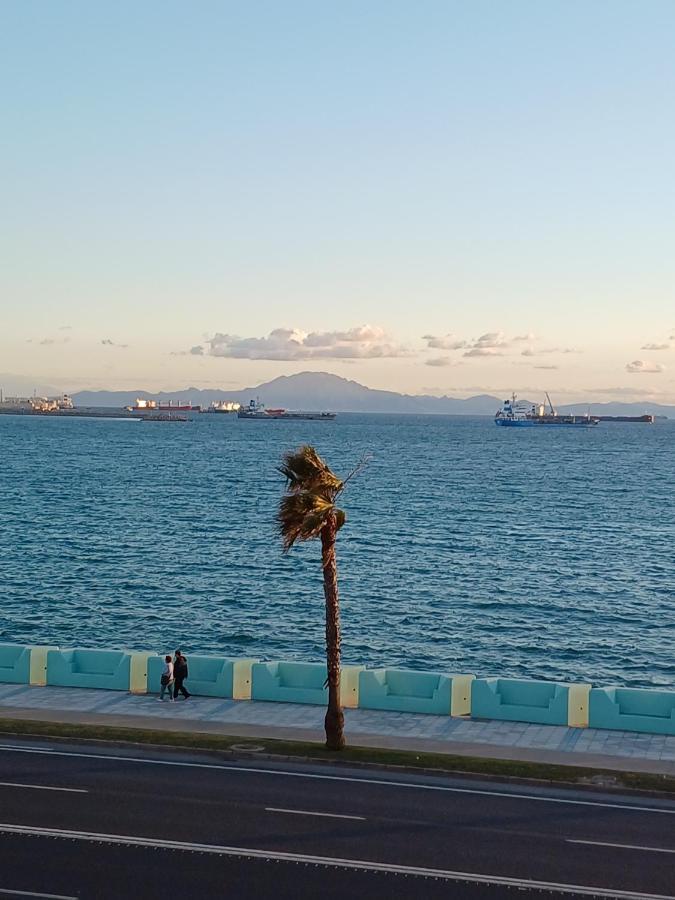Gibraltar Views Guest House La Línea de la Concepción 외부 사진