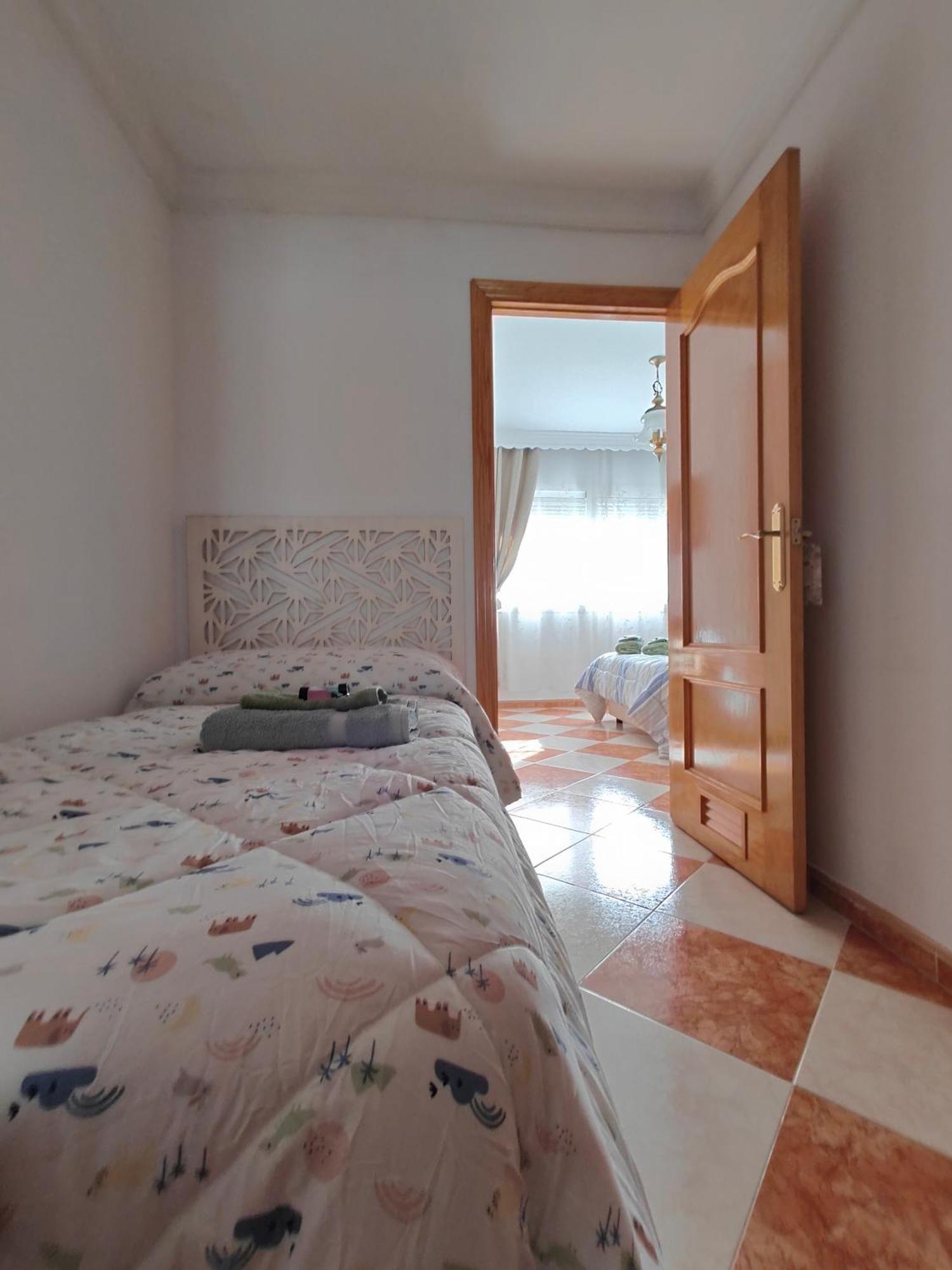 Gibraltar Views Guest House La Línea de la Concepción 객실 사진
