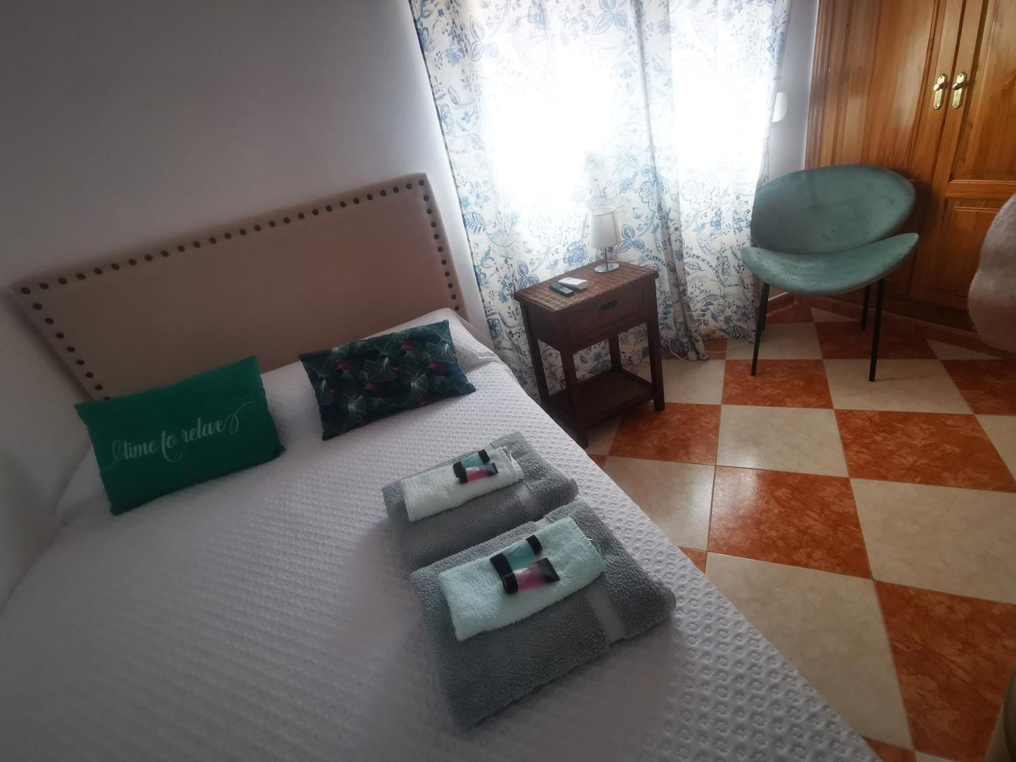 Gibraltar Views Guest House La Línea de la Concepción 객실 사진