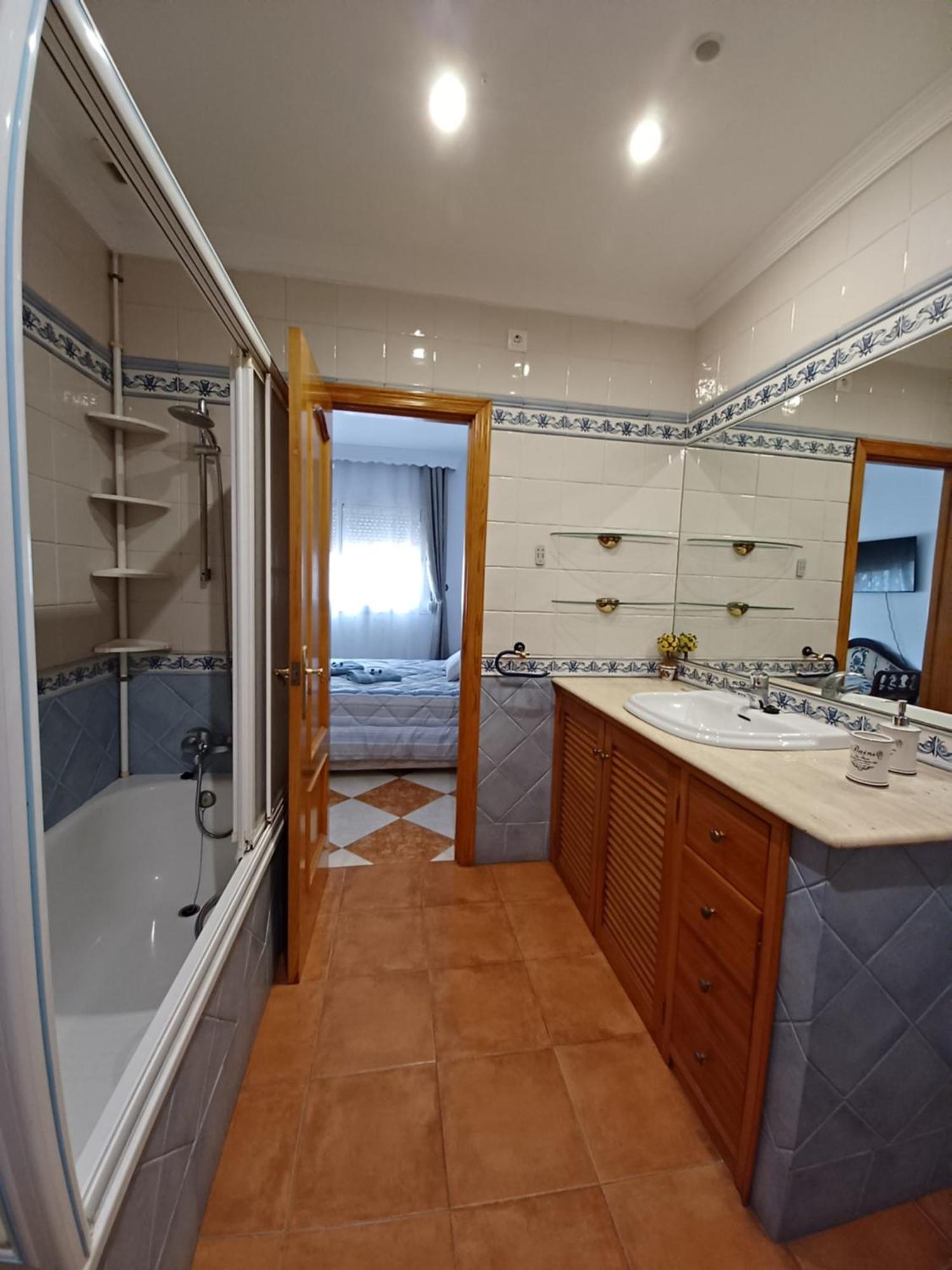 Gibraltar Views Guest House La Línea de la Concepción 객실 사진